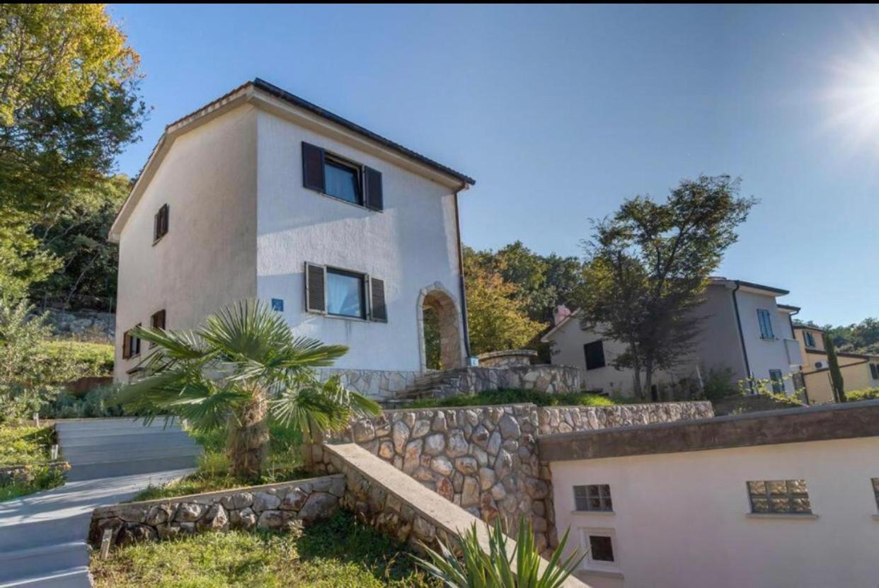 Faresina-Lana Villa Porozina ภายนอก รูปภาพ