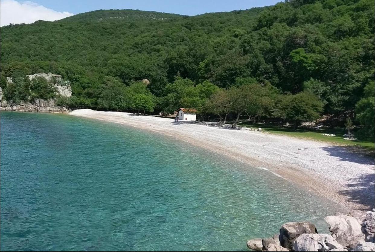 Faresina-Lana Villa Porozina ภายนอก รูปภาพ