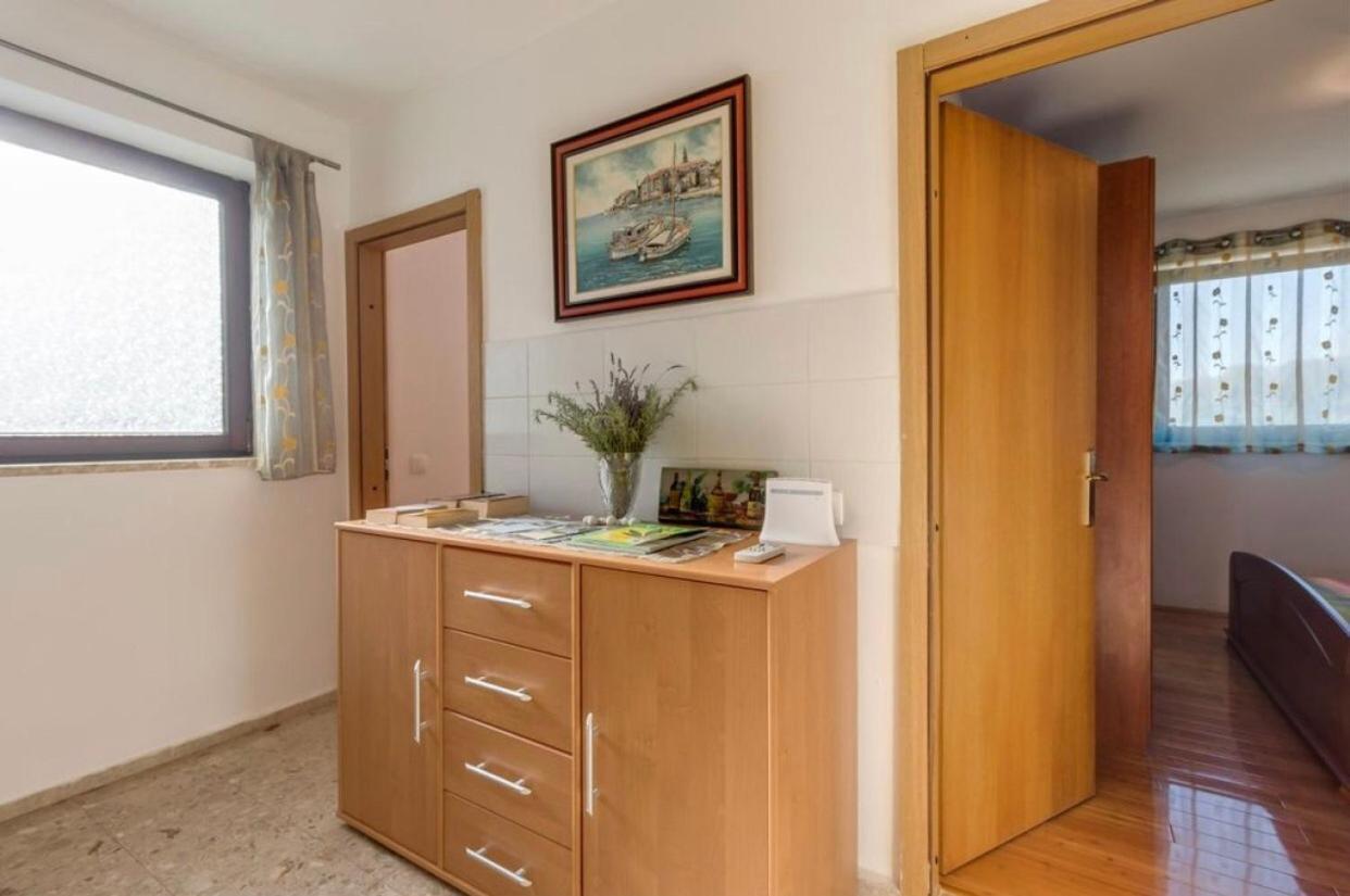 Faresina-Lana Villa Porozina ภายนอก รูปภาพ